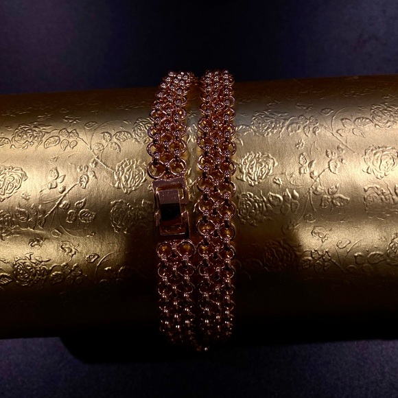 NWOT Elegant Gold plated 18k Chain Necklace - Picture 16 of 17